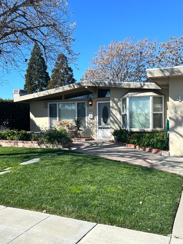 Building Photo - 471 Bernal Ave