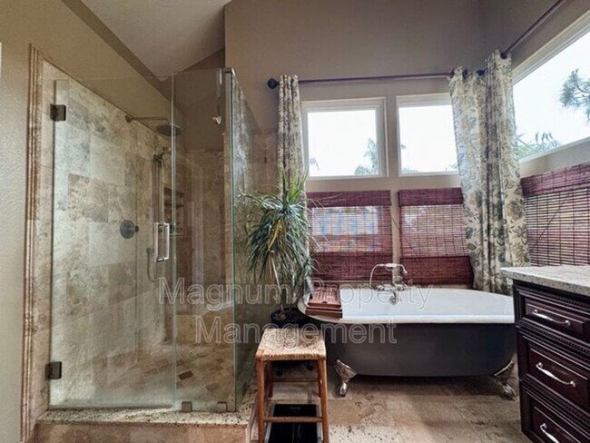 Building Photo - 30152 Corte Carrizo