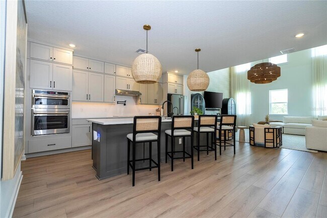 Building Photo - 2184 Broadbrook Dr