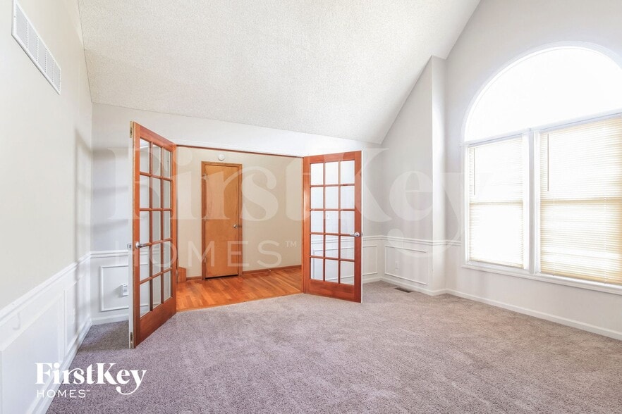 Building Photo - 17265 W 156th Terrace