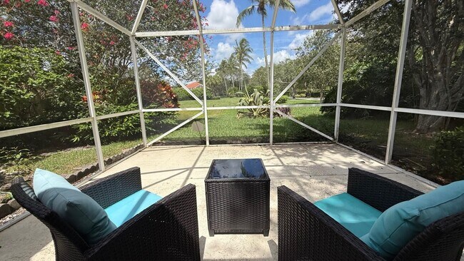 Building Photo - 2861 Livingston Ln