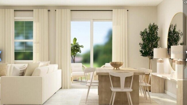 Building Photo - 2667 Skyline Lp