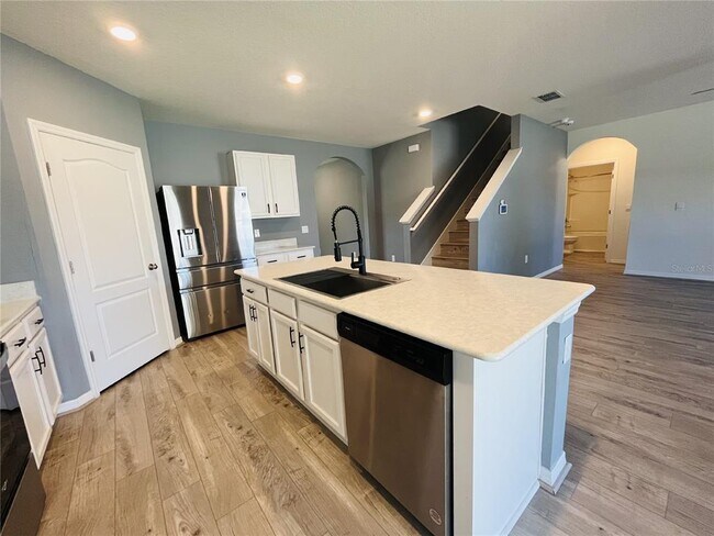 Building Photo - 507 Auburn Grove Terrace