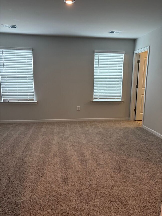 Building Photo - Brand new home in the desirable Mauldin location!! AVALIABLE NOW! OFFERING $500 OFF FIRST FULL MO...
