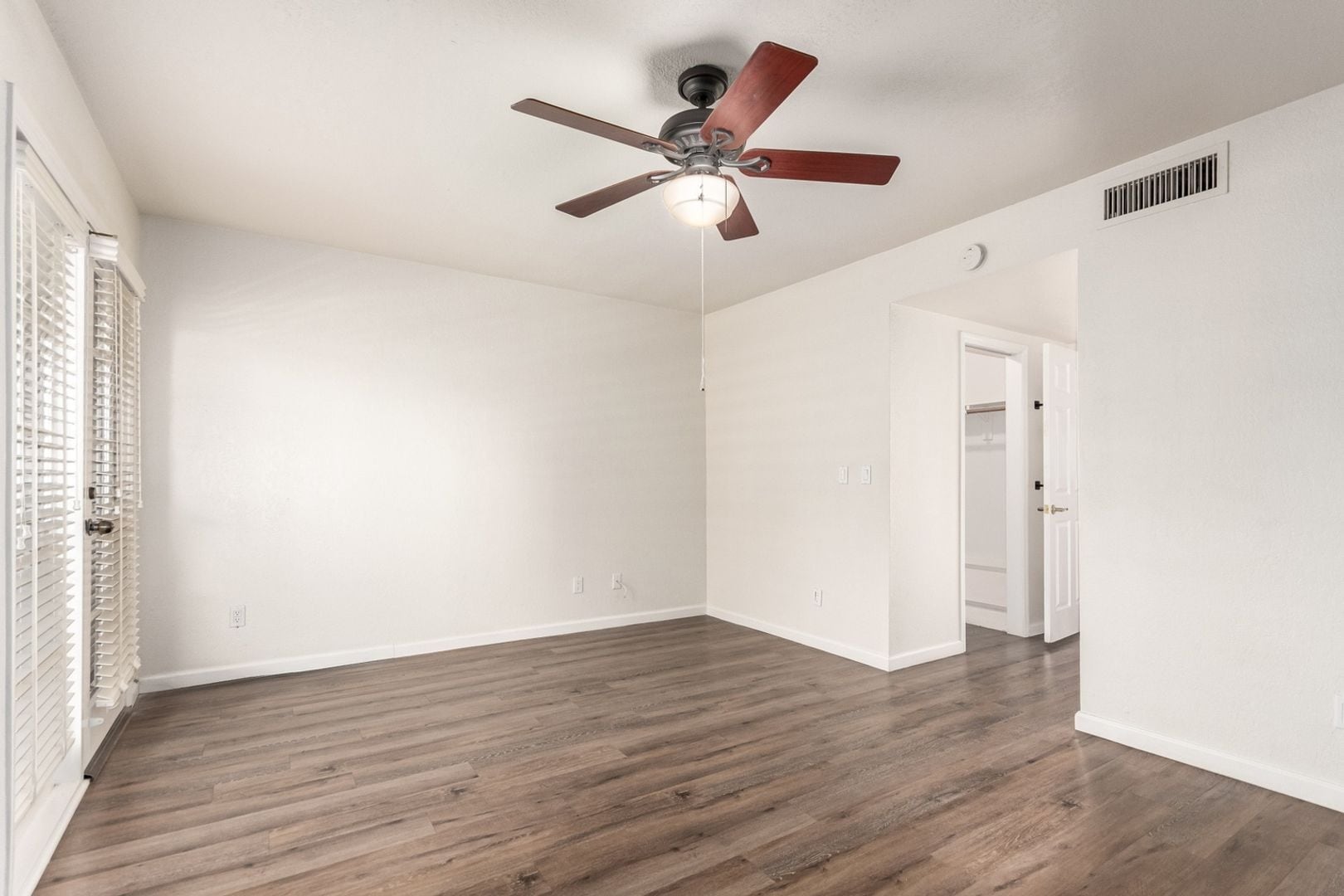 Building Photo - 6238 N 30th Pl