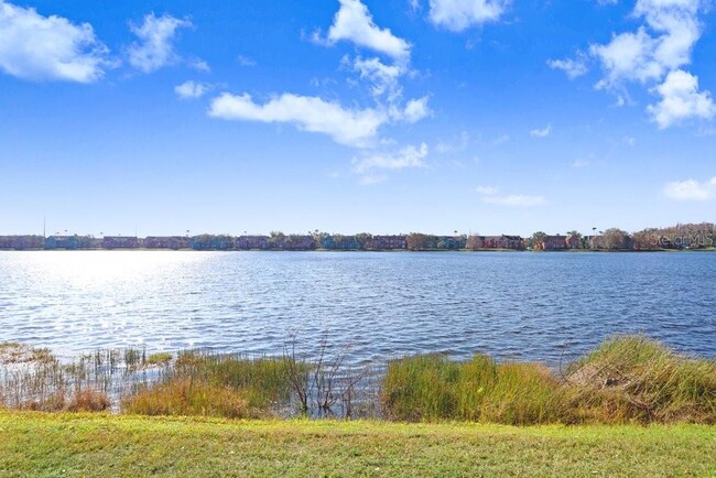 Building Photo - 9142 Lake Chase Island Way