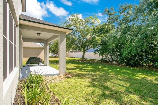 Building Photo - 8555 Abbotsbury Dr