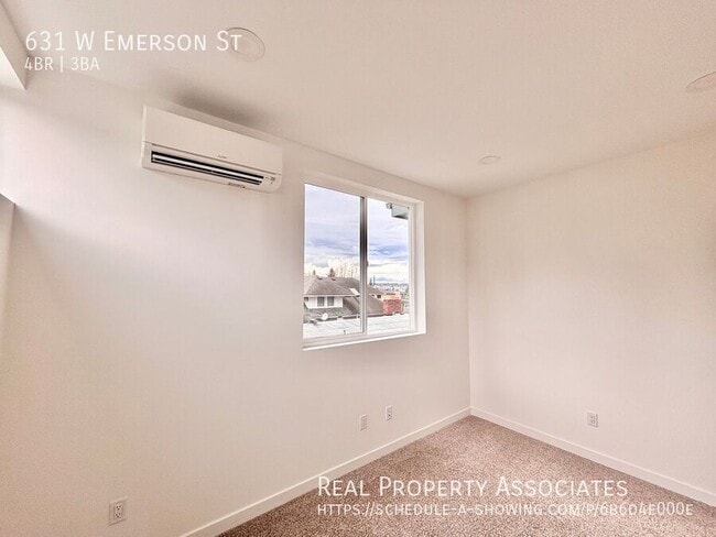 Building Photo - 631 W Emerson St