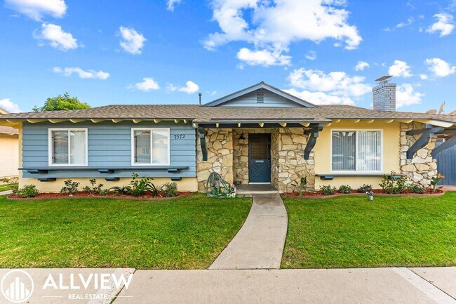 Building Photo - 7572 Amazon Dr