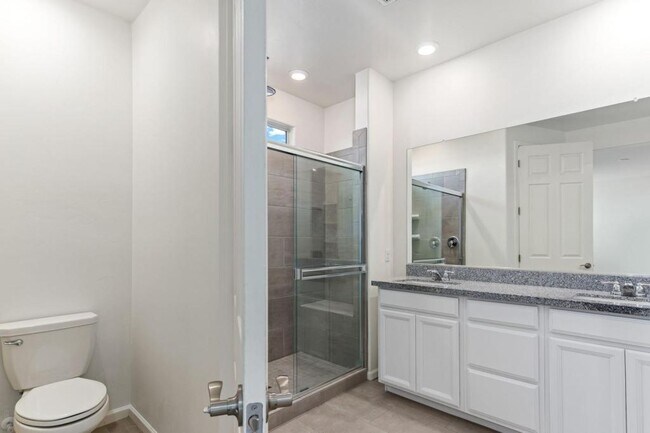 Building Photo - 10394 S Cienega Knolls Loop