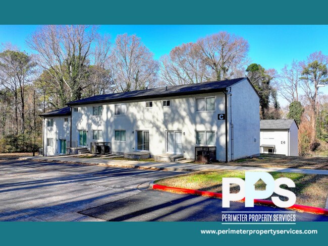 Building Photo - 390 W Lake Ave NW