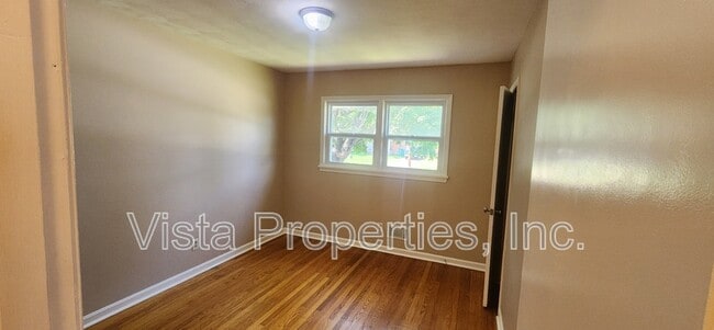Building Photo - 3412 Winnland Dr