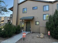Building Photo - 1102 Boulder Park Ave