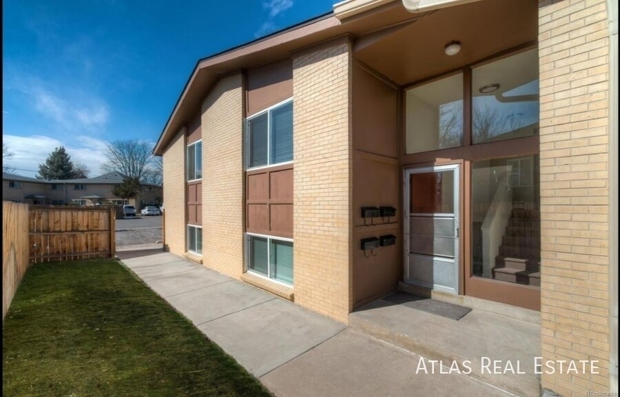 Building Photo - 3730 Owens St