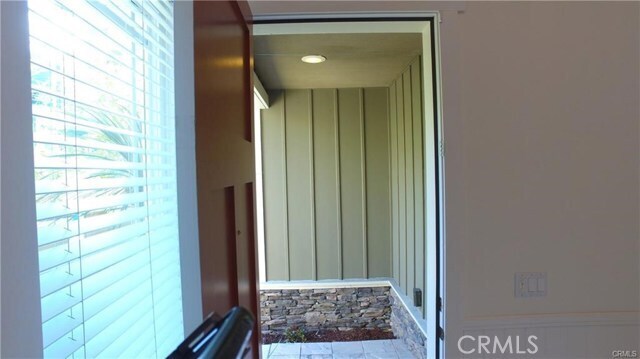 Building Photo - 804 N Irena Ave