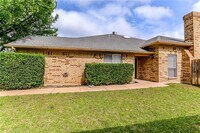 Building Photo - 1106 Wimbledon Ln
