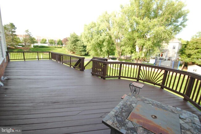 Building Photo - 22754 Brookshade Dr