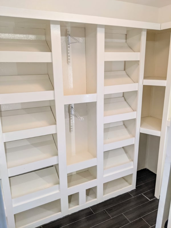 Building Photo - 9249 E Keats Ave