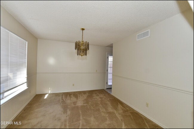 Building Photo - 6553 Brisa Del Mar Dr