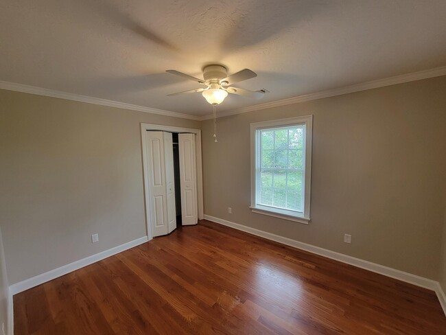 Building Photo - 3208 West Ct