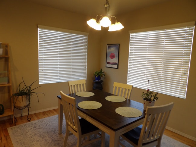 Building Photo - 6766 Indian Feather Dr
