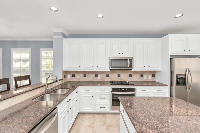 Building Photo - 2901 W Dallas St