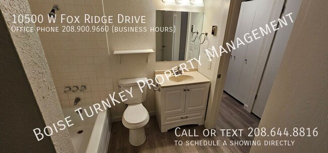 Building Photo - 10500 W Fox Ridge Dr