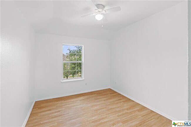 Building Photo - 156 Pecanwood S