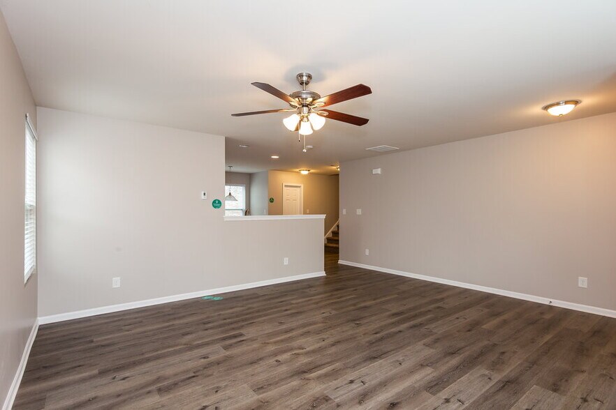 Building Photo - 7228 Cypress Ridge Dr