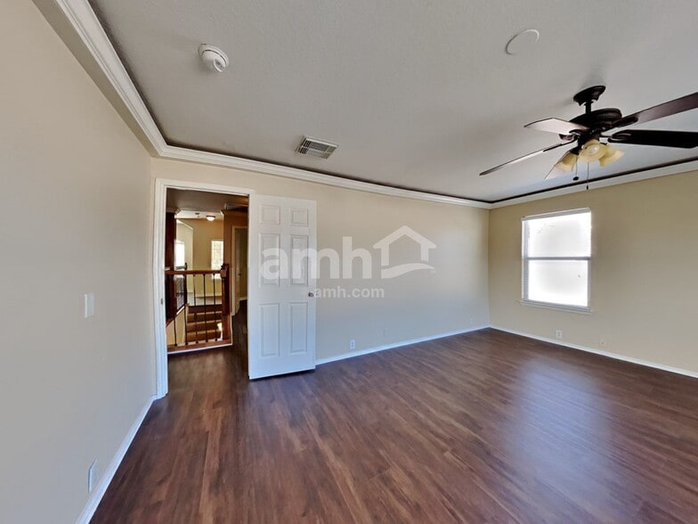 Building Photo - 3203 Farrel Hill St