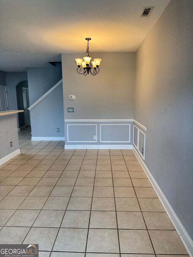 Building Photo - 542 Ivy Brook Way