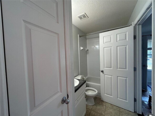 Building Photo - 4574 SW 48th Way