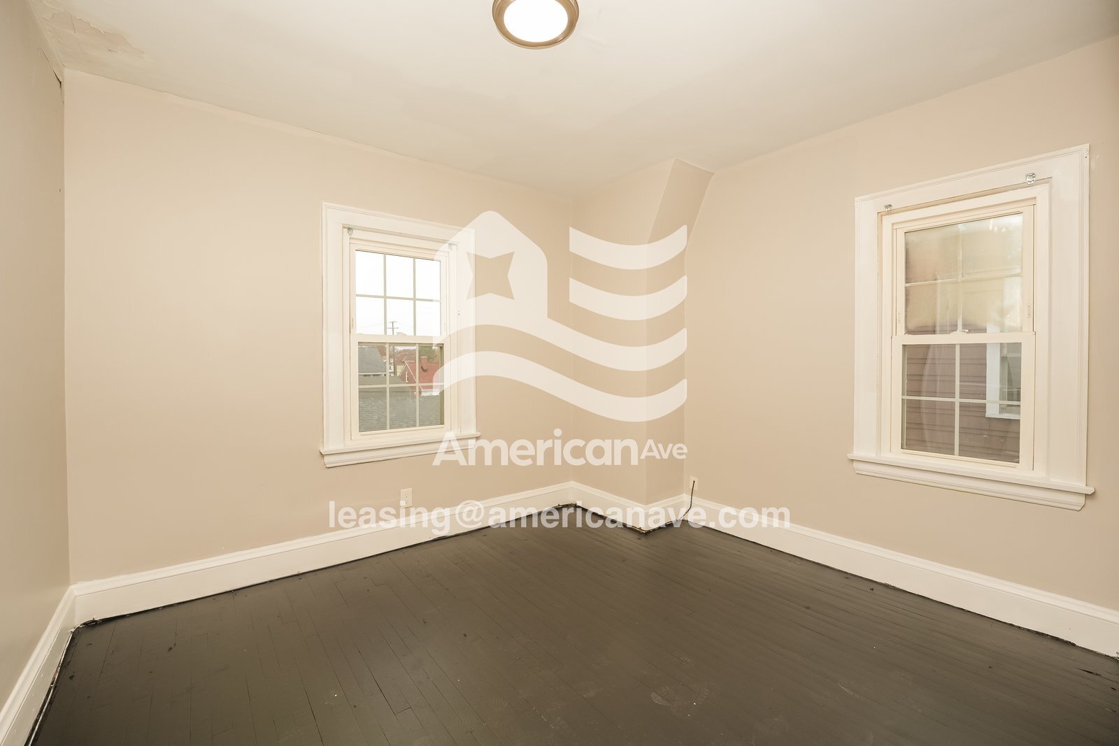 Building Photo - 10909 Park Heights Ave