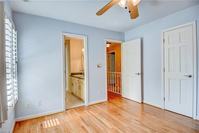 Building Photo - 601 Fort Raleigh Dr