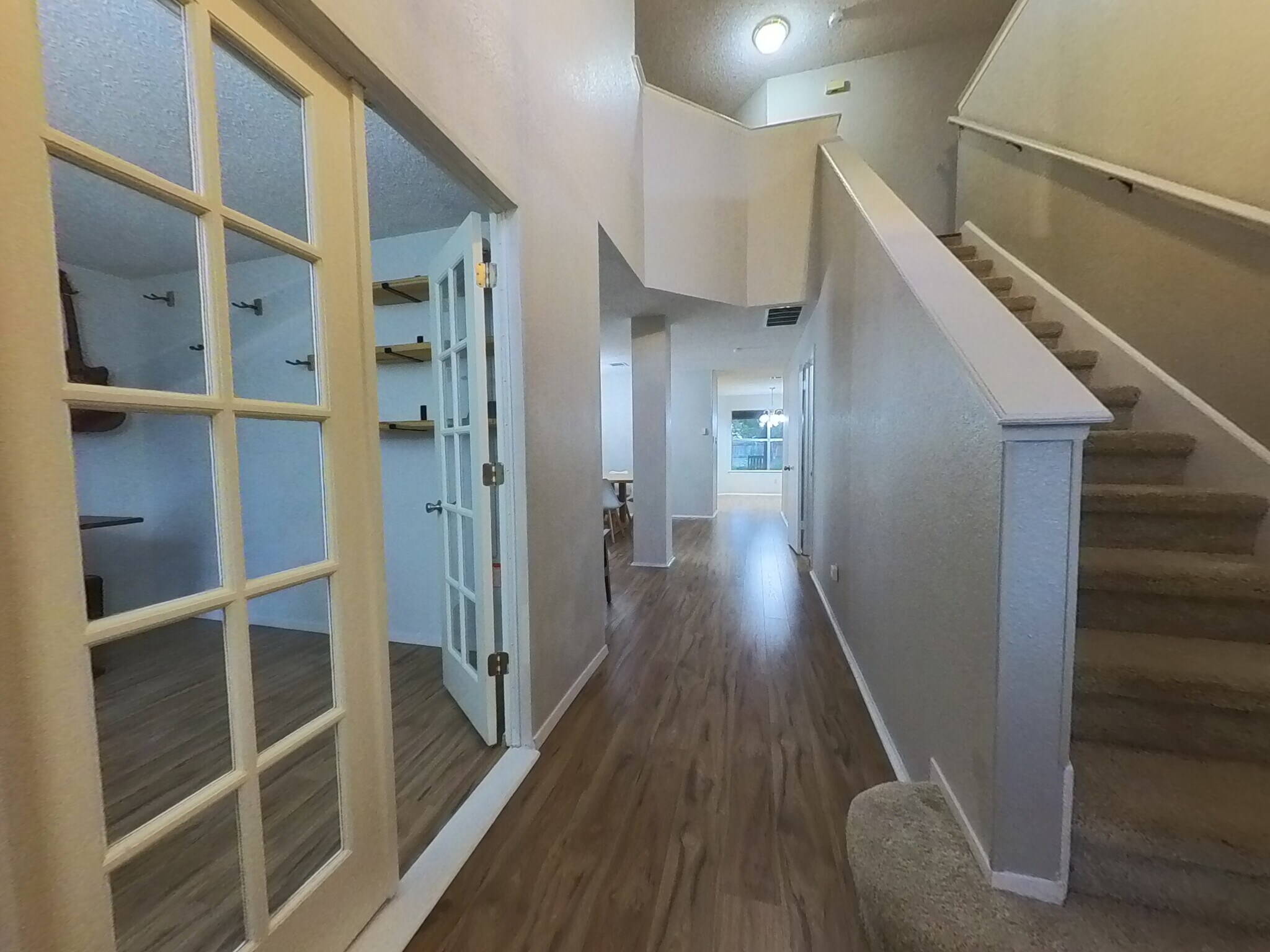 Building Photo - 8505 Columbia Falls Dr