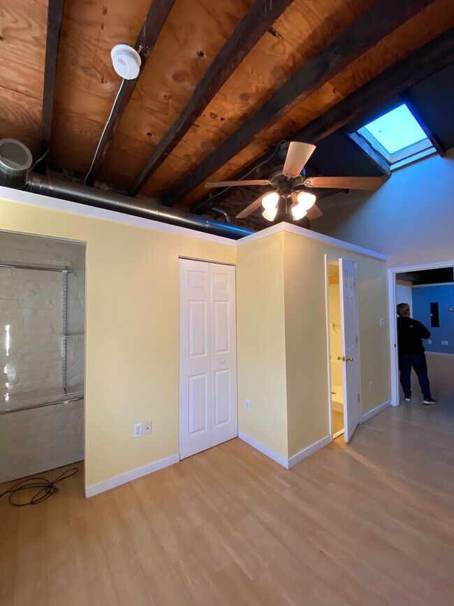 Main Bedroom - 17 N 17th St