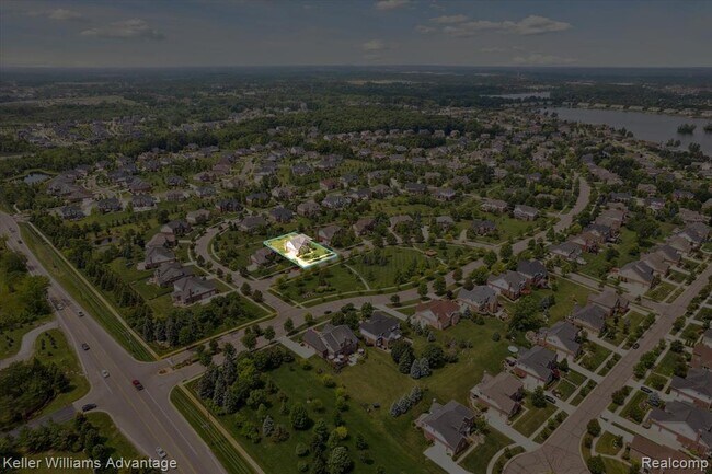 Building Photo - 24323 Bellingham Dr