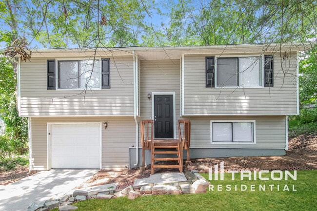 Building Photo - 3946 McGill Dr