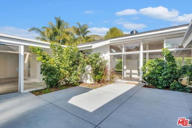 Building Photo - 6234 Paseo Cyn Dr
