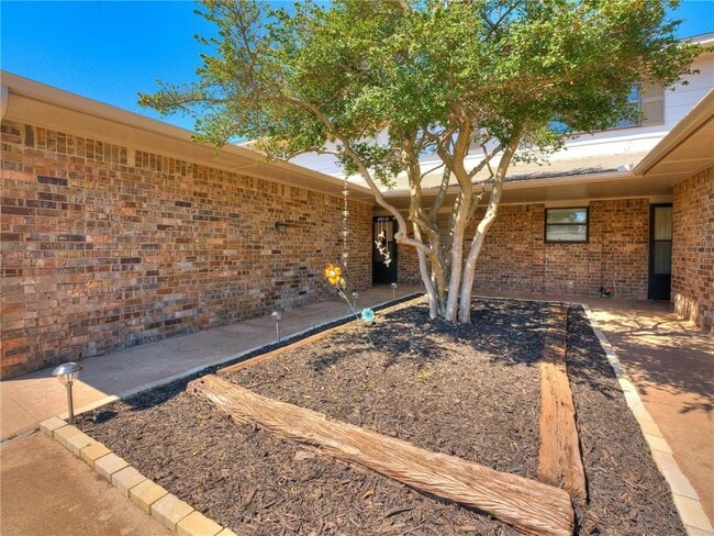 Building Photo - 9907 Mashburn Blvd