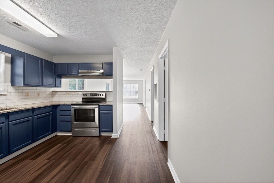 Building Photo - 4246 Villas Dr