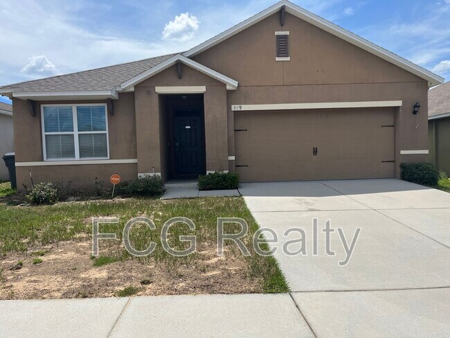 Building Photo - 469 Nova Dr