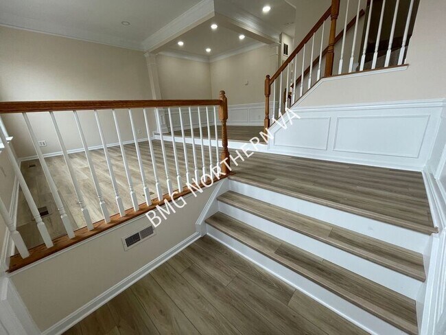 Building Photo - 22525 Maison Carree Square