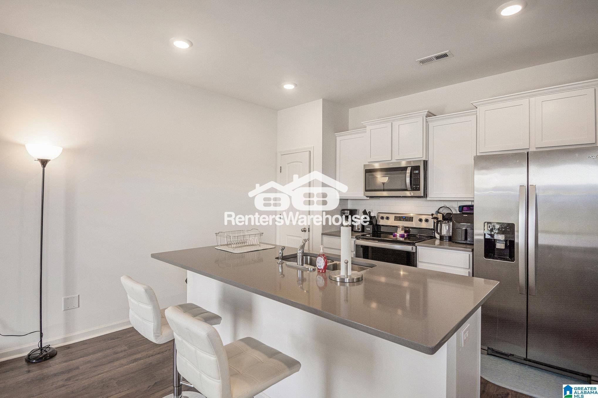 Building Photo - 284 Koslin Lp
