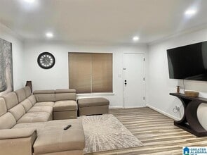 Building Photo - House account