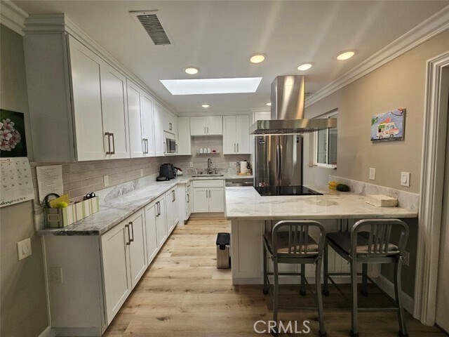 Building Photo - 3149 Via Vista