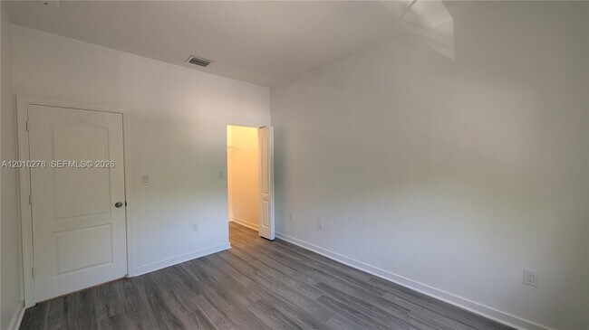 Building Photo - 2151 NE 37th Terrace