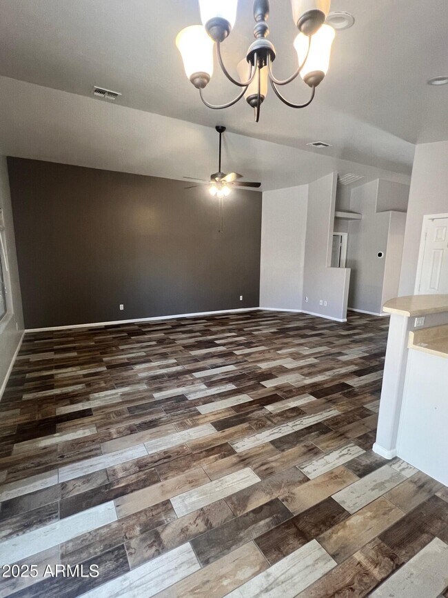 Building Photo - 22264 Kingston Dr