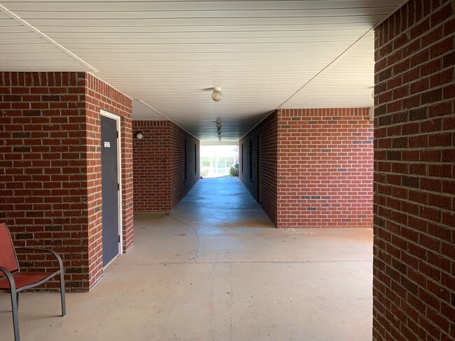 Building Photo - Montevallo, AL*** 2 Bed 2 Bath $1,056/mo**...