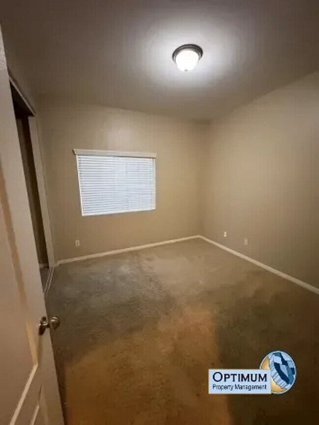 Building Photo - 12765 Boeing Ct